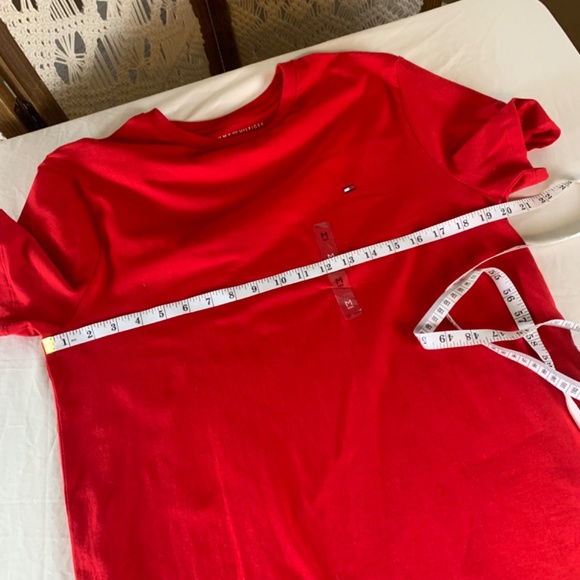 Tommy Hilfiger T-Shirt Medium NWT red - Picture 6 of 7